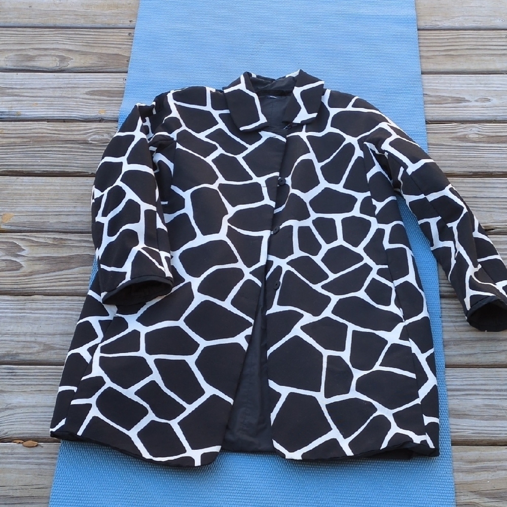 MaxMara Black and White Patterned Trench Coat